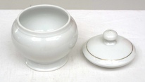 9807_Meissen_1945-47_Deckeldose__P239-2.jpg