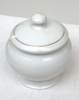 9807_Meissen_1945-47_Deckeldose__P239-4.jpg