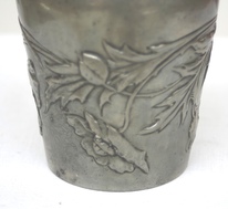 6883_Vase_Jugendstil__Zinn_12_cm_hoch-4.jpg