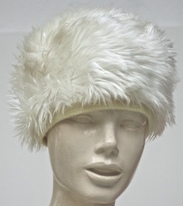 8340_Strickhut_Kunstfell__U_62cm.jpg