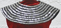 0562_Kleoprata_Kragen__Pailletten_silber.jpg