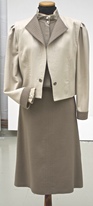 4598_Ensemble_L._Féraud_Gr._42_(F_44)_1980er__100proz._Schurwolle-5.jpg