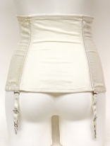 7986_Huefthalter-2.jpg