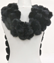 8345_Kaninchen_Schal_136cm_Quasten_16cm-2.jpg