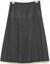 7051_Plisseerock_bardehle_Gr._46__70proz._Polyester_30proz._Schurwolle.jpg