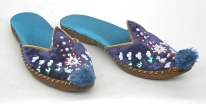 3082_Schnabelschuh_Gr._37__Samt_bestickt.jpg