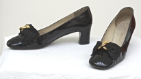 3854_Pumps_Lackleder_Ripsschleife_schw._1970er__Absatz_6_cm_Gr._6_1_2.jpg